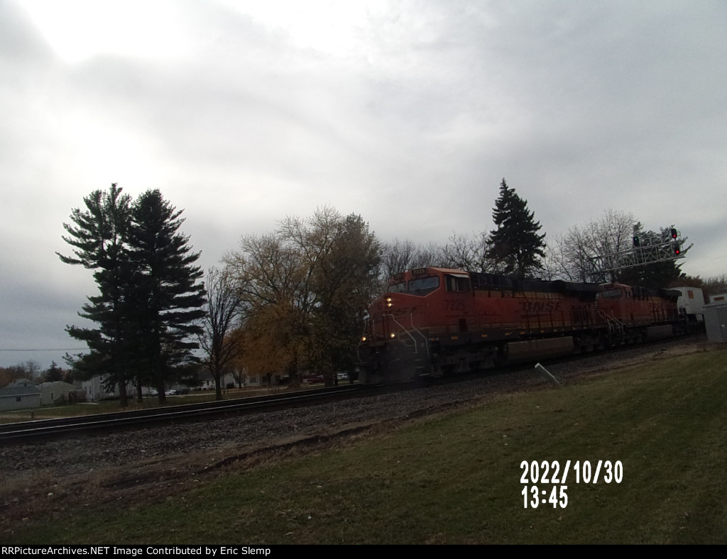 BNSF 7225